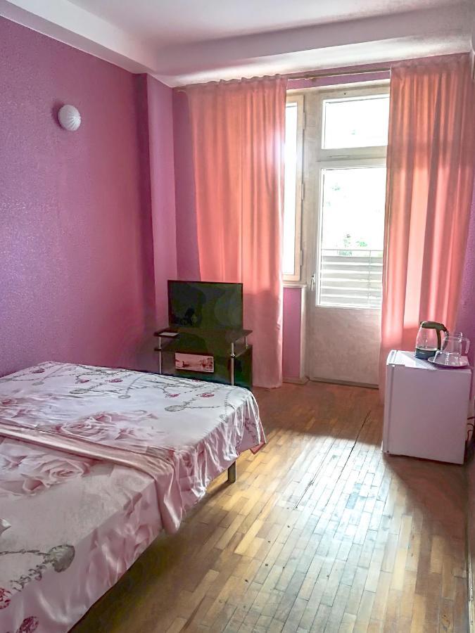 Гостиница Ива Gagra Exterior foto