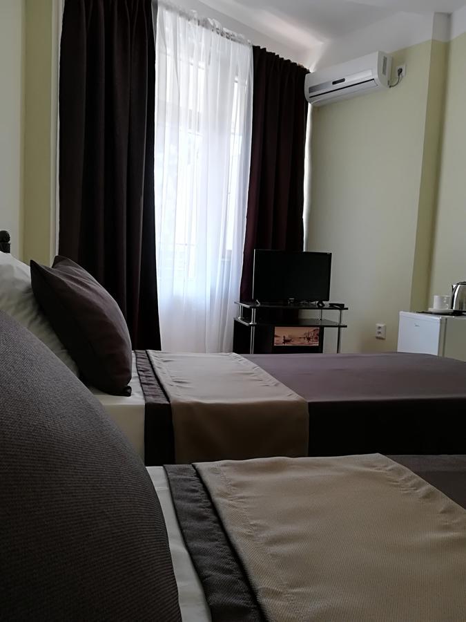 Гостиница Ива Gagra Exterior foto